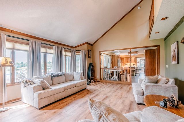 3582 County Road 34, Auburn, IN 46793