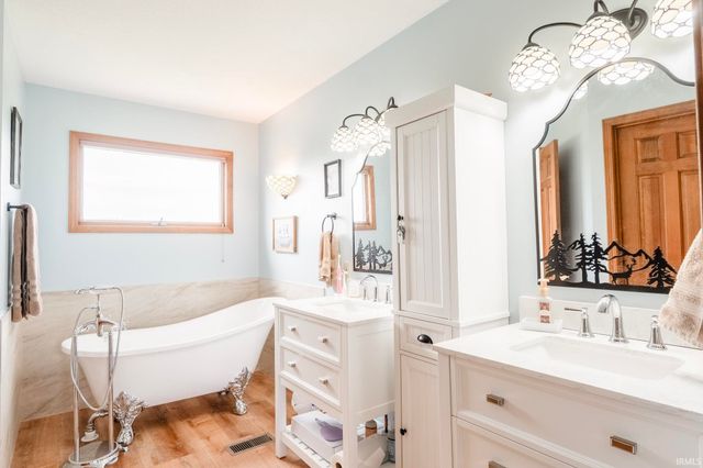 3582 County Road 34, Auburn, IN 46793