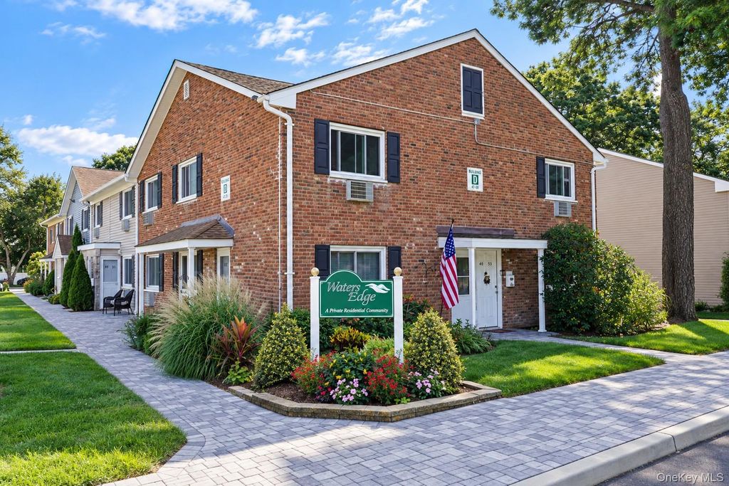 40 4th Street W 54, Patchogue, NY 11772 — exterior