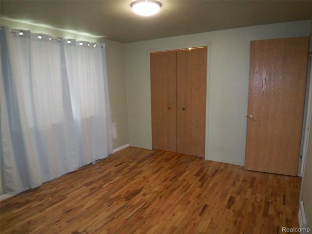 18708 Kendell Court, Clinton Charter Township, MI 48035