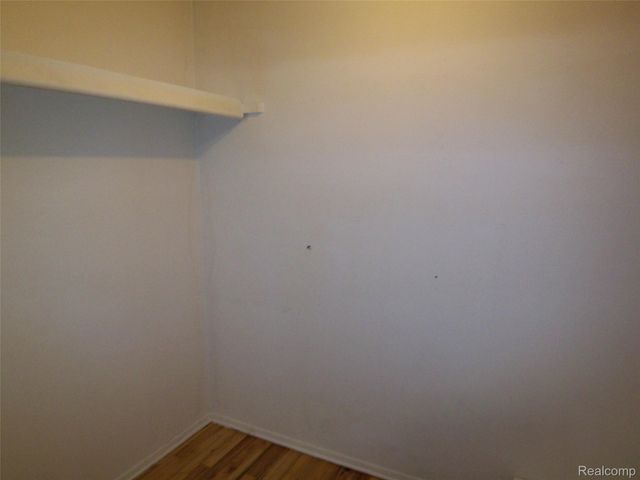 18708 Kendell Court, Clinton Charter Township, MI 48035