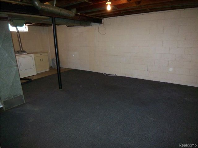 18708 Kendell Court, Clinton Charter Township, MI 48035