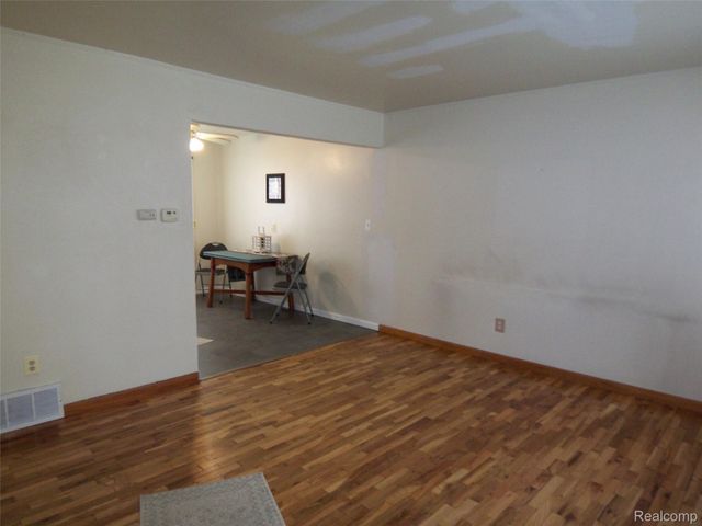 18708 Kendell Court, Clinton Charter Township, MI 48035