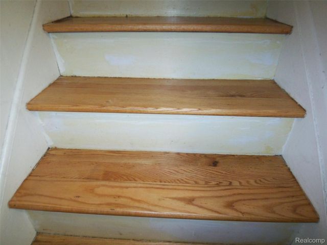 18708 Kendell Court, Clinton Charter Township, MI 48035