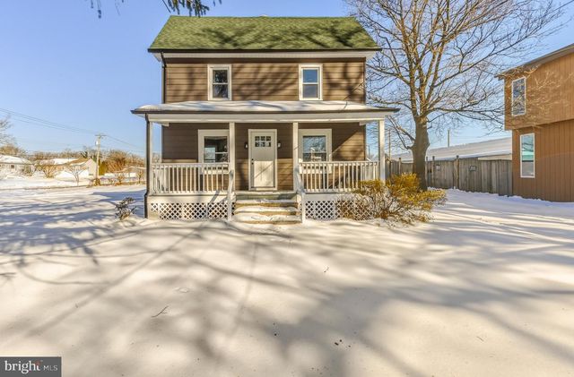 1012 E WALNUT RD, Vineland, NJ 08360