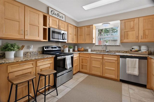 27210 Jimmy Lane, Conroe, TX 77385