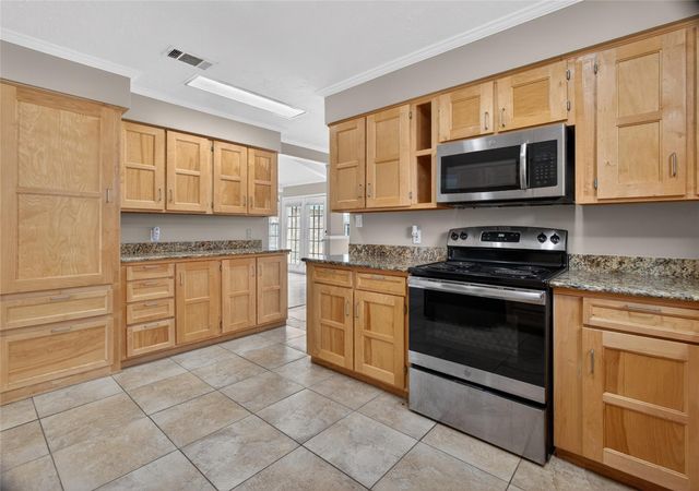 27210 Jimmy Lane, Conroe, TX 77385