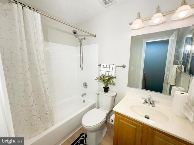 2704 TRED AVON CT, Waldorf, MD 20601