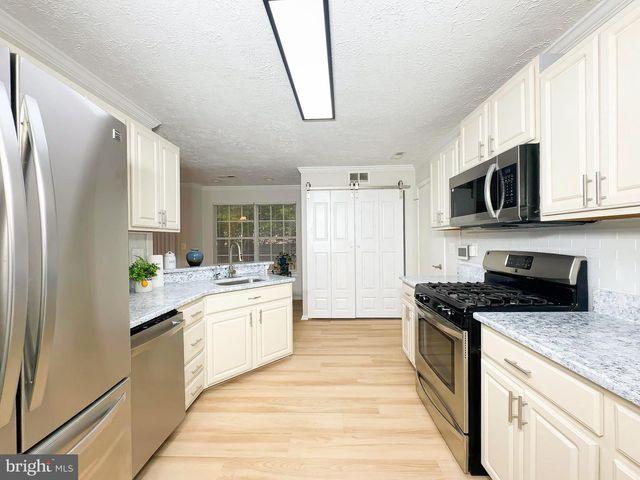 2704 TRED AVON CT, Waldorf, MD 20601
