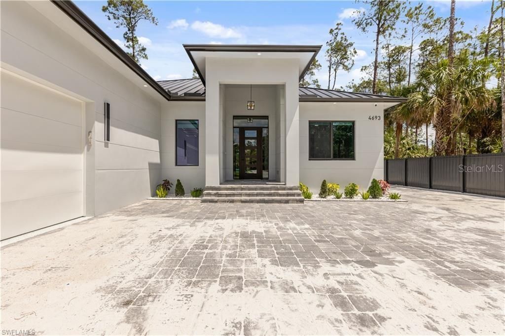 4693 13TH AVENUE SW, Naples, FL 34116
