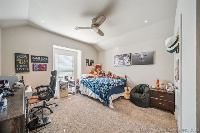 8708 N 73rd East Place, Owasso, OK 74055