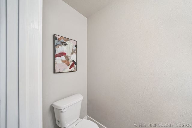 8708 N 73rd East Place, Owasso, OK 74055