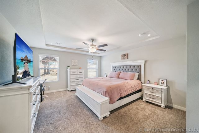 8708 N 73rd East Place, Owasso, OK 74055