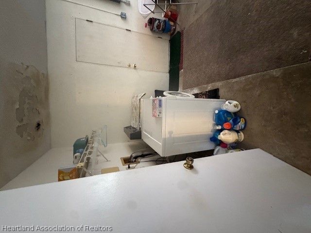 4326 Thompson Avenue, Sebring, FL 33875