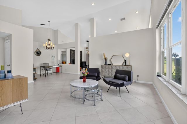 7171 Ashford Lane, Boynton Beach, FL 33472