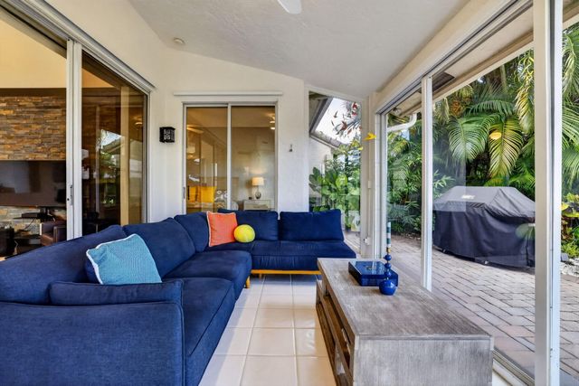 7171 Ashford Lane, Boynton Beach, FL 33472