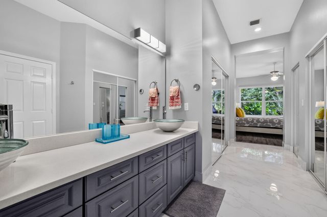 7171 Ashford Lane, Boynton Beach, FL 33472
