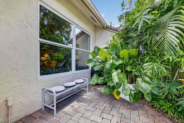 7171 Ashford Lane, Boynton Beach, FL 33472