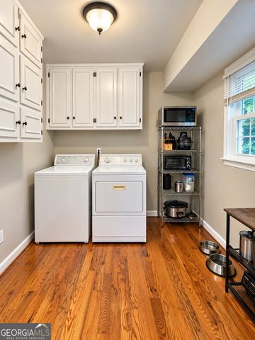 1300 Renee Drive SW, Lilburn, GA 30047