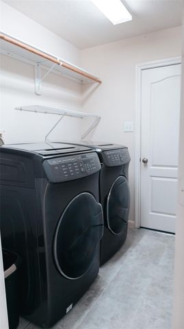 12822 Ravens Chase Lane, Cypress, TX 77429