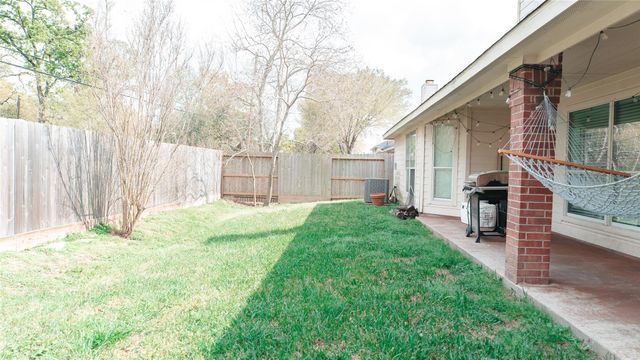 12822 Ravens Chase Lane, Cypress, TX 77429