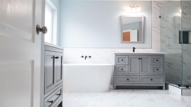 12822 Ravens Chase Lane, Cypress, TX 77429