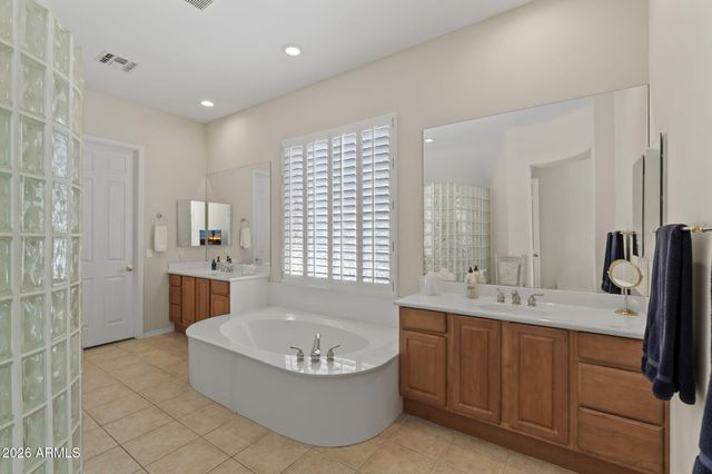 7267 E EAGLE FEATHER Road, Scottsdale, AZ 85266