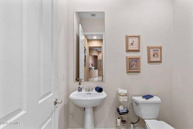 7267 E EAGLE FEATHER Road, Scottsdale, AZ 85266