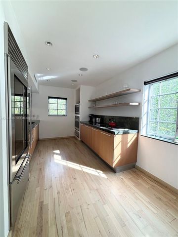 1520 Michigan Ave 1, Miami Beach, FL 33139