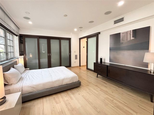 1520 Michigan Ave 1, Miami Beach, FL 33139