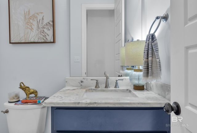 21069 Live Oak Circle, Gulf Shores, AL 36542