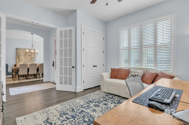 21069 Live Oak Circle, Gulf Shores, AL 36542