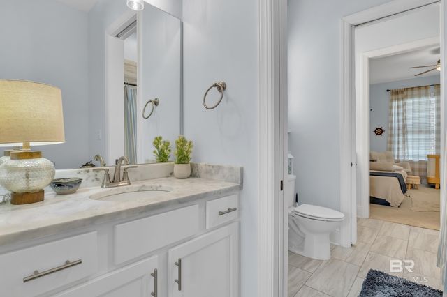 21069 Live Oak Circle, Gulf Shores, AL 36542