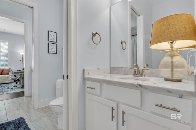 21069 Live Oak Circle, Gulf Shores, AL 36542