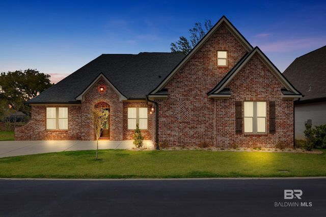 21069 Live Oak Circle, Gulf Shores, AL 36542