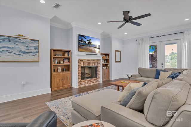 21069 Live Oak Circle, Gulf Shores, AL 36542