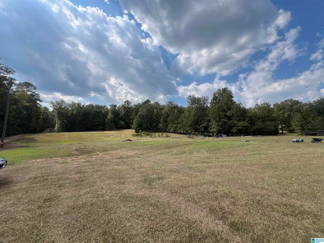 6809 LOU GEORGE LOOP, Bessemer, AL 35022