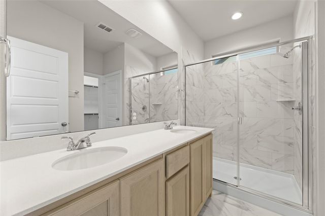 1641 Meadow Crest Drive, Aubrey, TX 76227