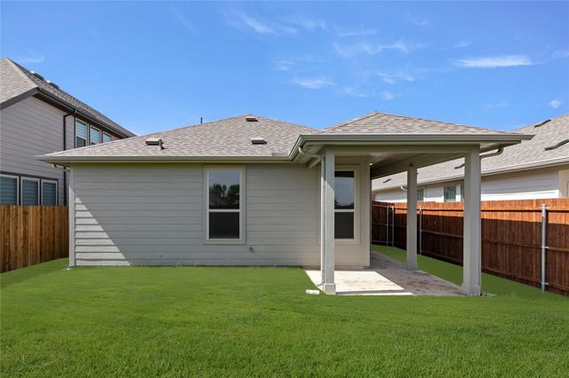 1641 Meadow Crest Drive, Aubrey, TX 76227