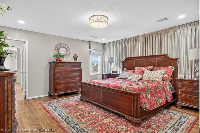 9801 Wellington Way, Fort Smith, AR 72908