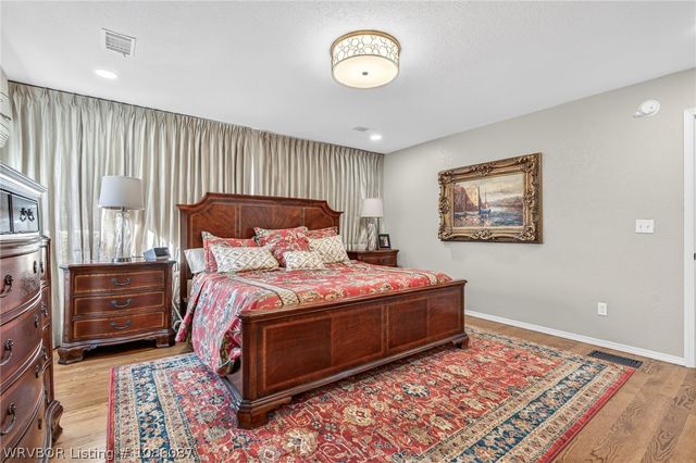 9801 Wellington Way, Fort Smith, AR 72908