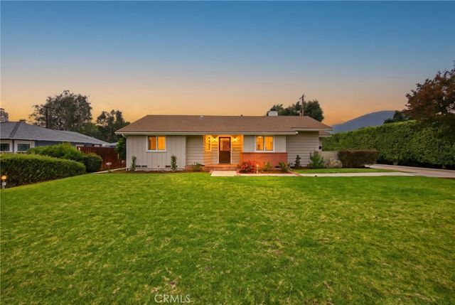 543 Ranch Lane, Glendora, CA 91741