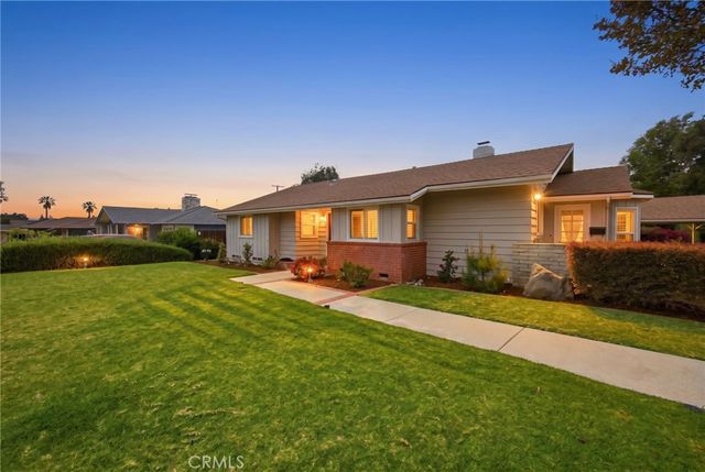 543 Ranch Lane, Glendora, CA 91741