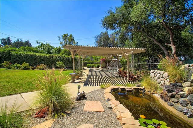 543 Ranch Lane, Glendora, CA 91741