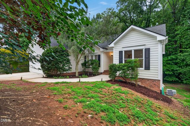 2125 Longwood Drive, Raleigh, NC 27612
