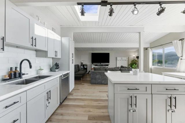 9838 Ivanho Street, Spring Valley, CA 91977