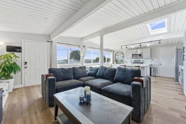 9838 Ivanho Street, Spring Valley, CA 91977