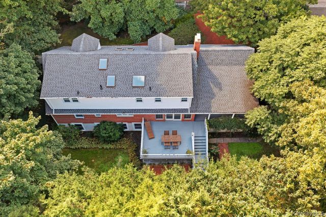 88 Little Neck Road, Centerport, NY 11721