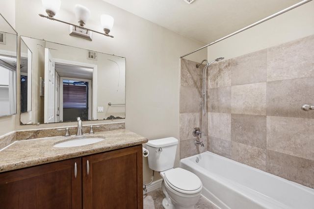 4120 N 78th Street Apt 219, Scottsdale, AZ 85251