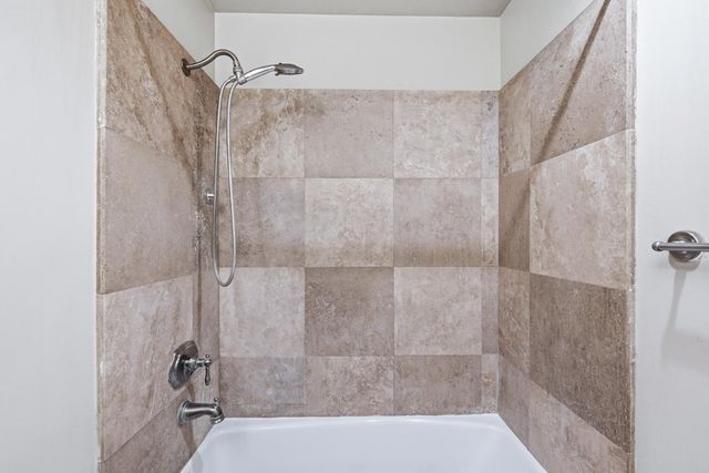 4120 N 78th Street Apt 219, Scottsdale, AZ 85251
